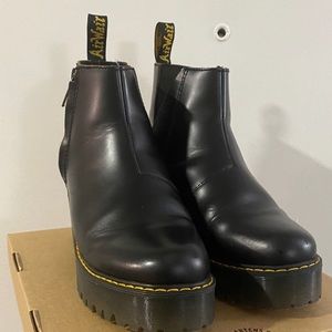 Dr. Martens Rometty vintage Chelsea Boots in Black
